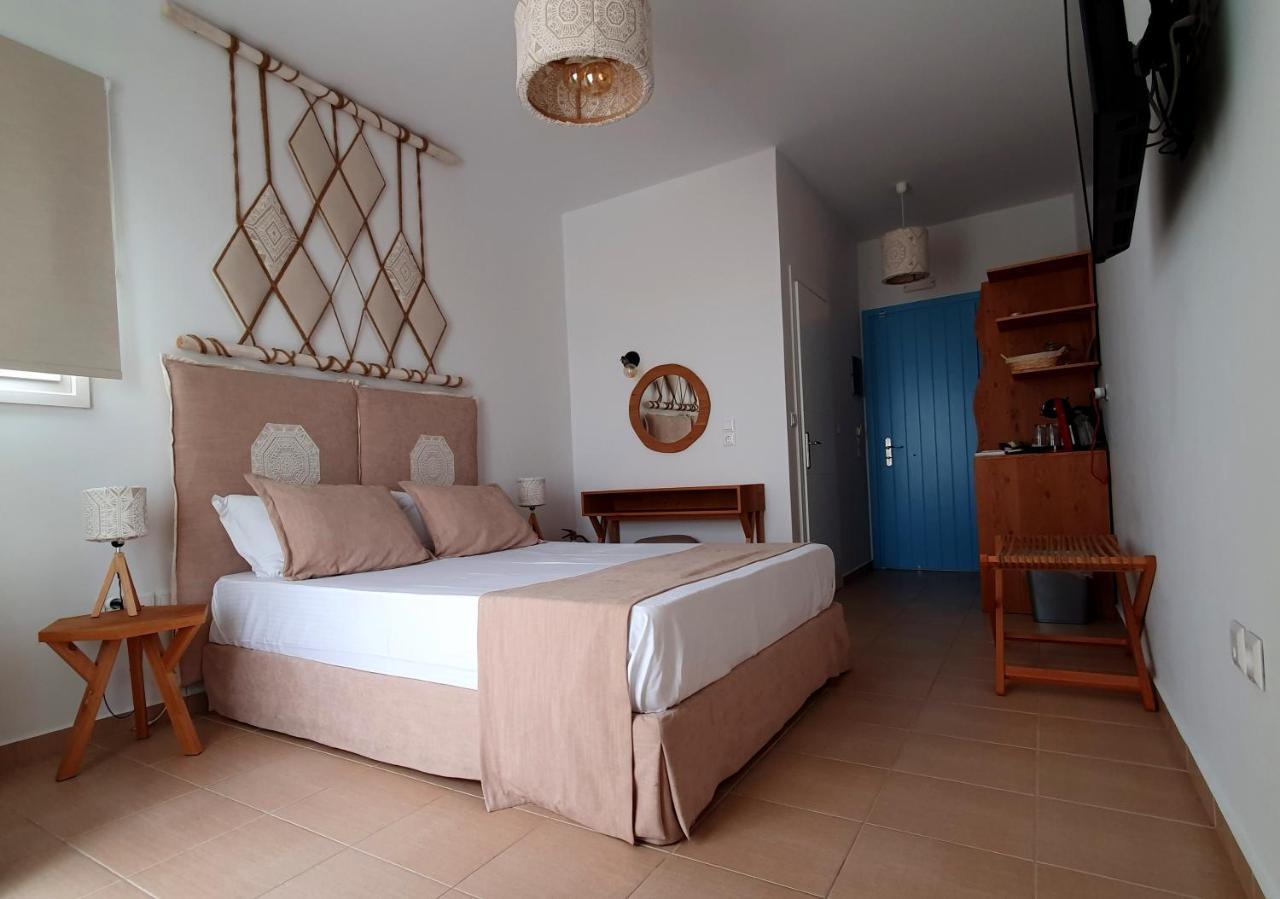 Sarakiniko Rooms Adamantas  Ngoại thất bức ảnh