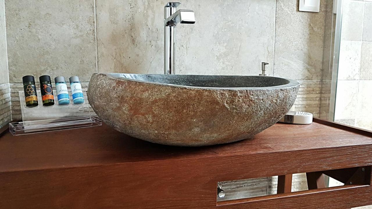 Sarakiniko Rooms Adamantas  Ngoại thất bức ảnh