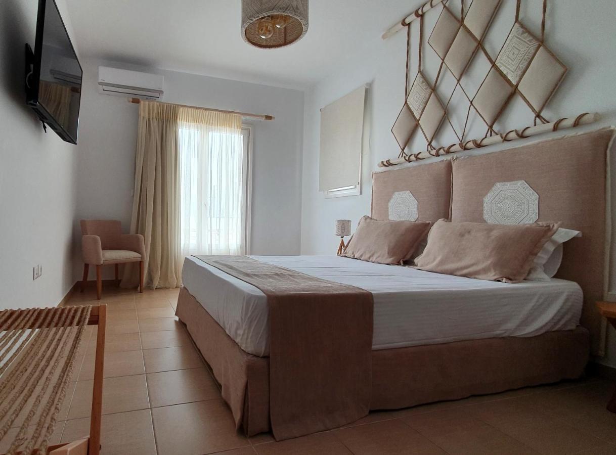 Sarakiniko Rooms Adamantas  Ngoại thất bức ảnh