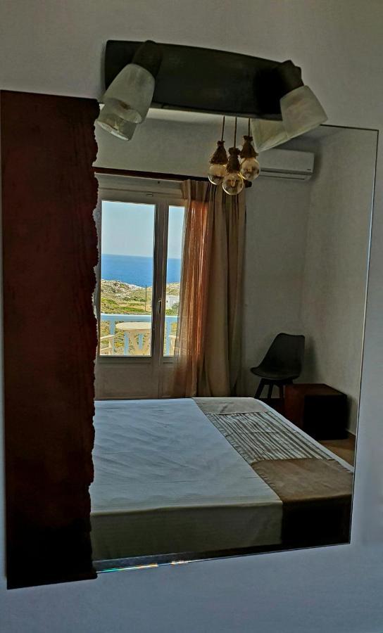 Sarakiniko Rooms Adamantas  Ngoại thất bức ảnh