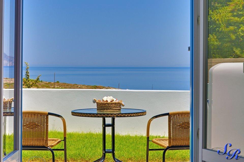 Sarakiniko Rooms Adamantas  Ngoại thất bức ảnh