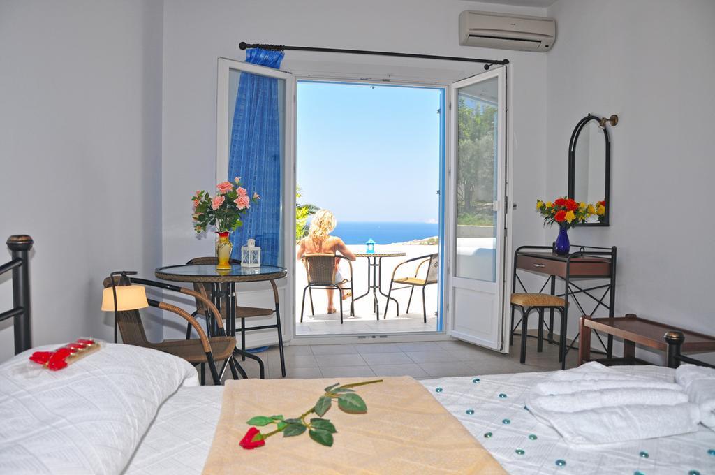 Sarakiniko Rooms Adamantas  Ngoại thất bức ảnh