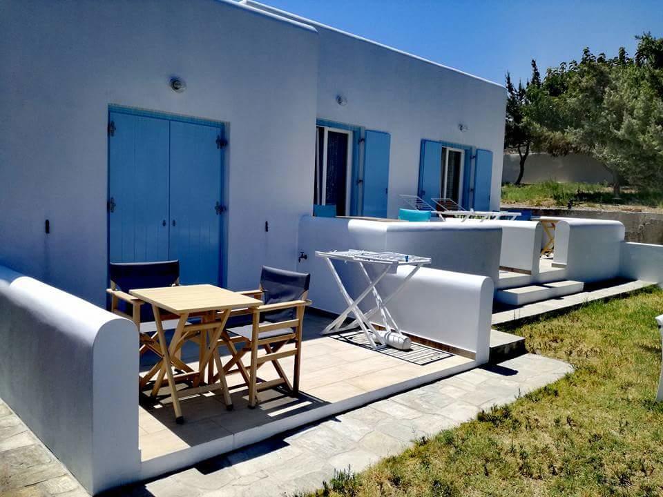 Sarakiniko Rooms Adamantas  Ngoại thất bức ảnh