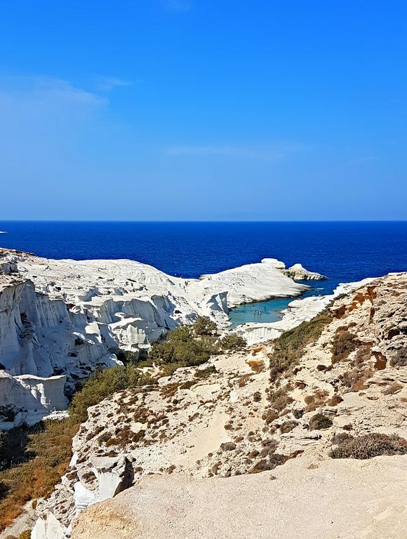 Sarakiniko Rooms Adamantas  Ngoại thất bức ảnh