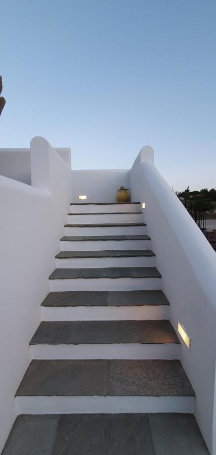 Sarakiniko Rooms Adamantas  Ngoại thất bức ảnh